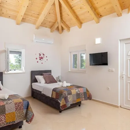 Apartment Roza